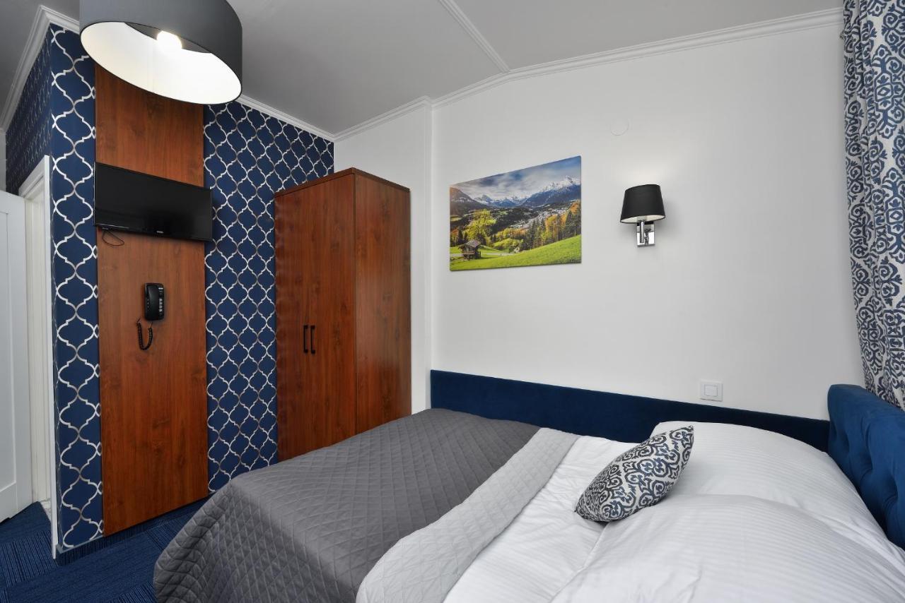Hotel Agat Piotrków Trybunalski Εξωτερικό φωτογραφία