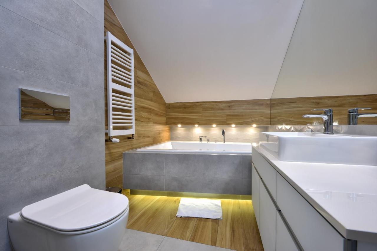 Hotel Agat Piotrków Trybunalski Εξωτερικό φωτογραφία